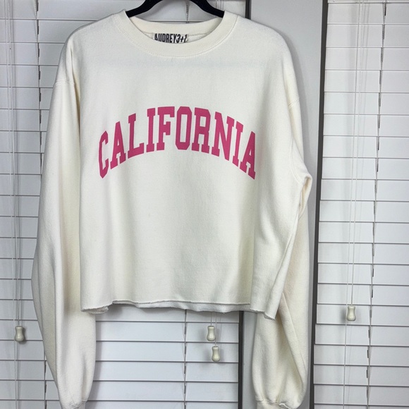 Audrey 3+1 Tops - Audrey 3+1 Cream Sweatshirt with Pink California Print. OS